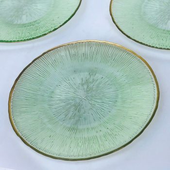 GREEN-RIBBED-GLASS-PLATE-WITH-GOLD-RIM.jpg