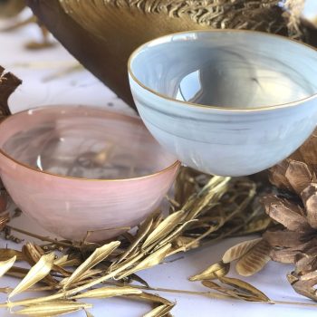 PASTEL GLASS BOWLS WITH GOLD RIM